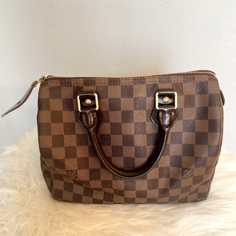 Mint Condition LV Speedy 25